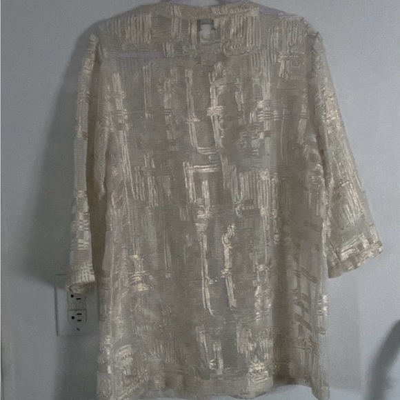 Chico’s 2 Traveler’s Collection cream and gold mesh jacket size L - Picture 2 of 8